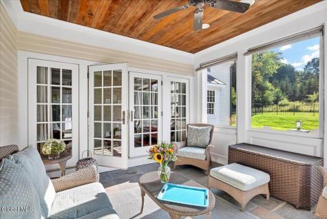 115 Woods Lane Menands NY 12204