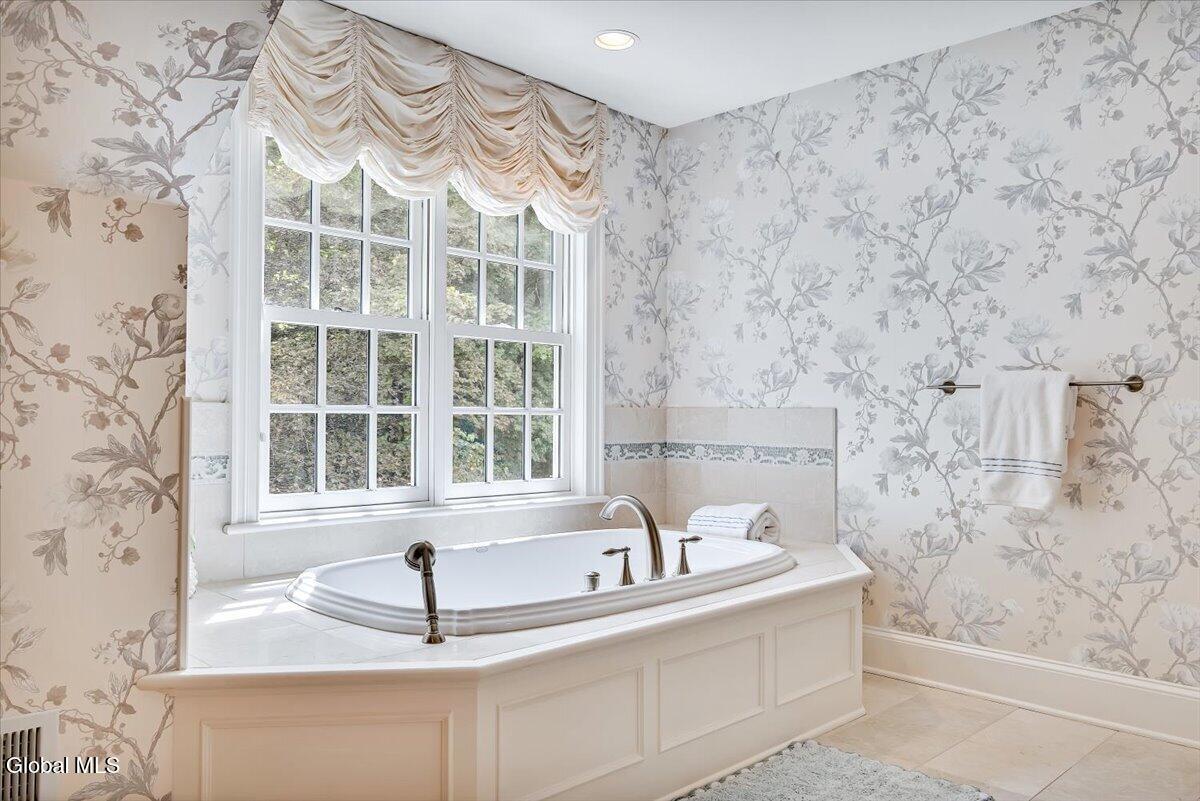 115 Woods Lane Menands NY 12204