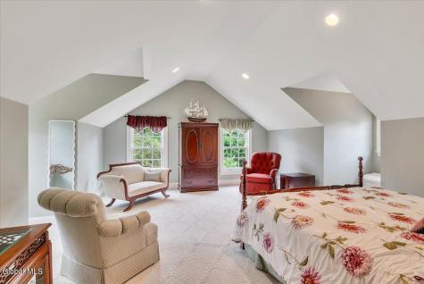 115 Woods Lane Menands NY 12204