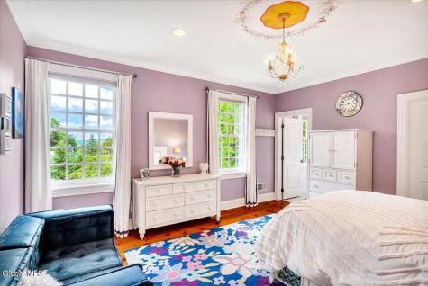 115 Woods Lane Menands NY 12204