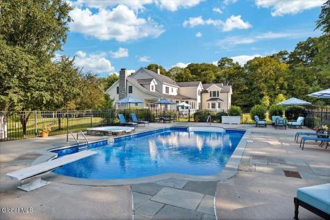 115 Woods Lane Menands NY 12204