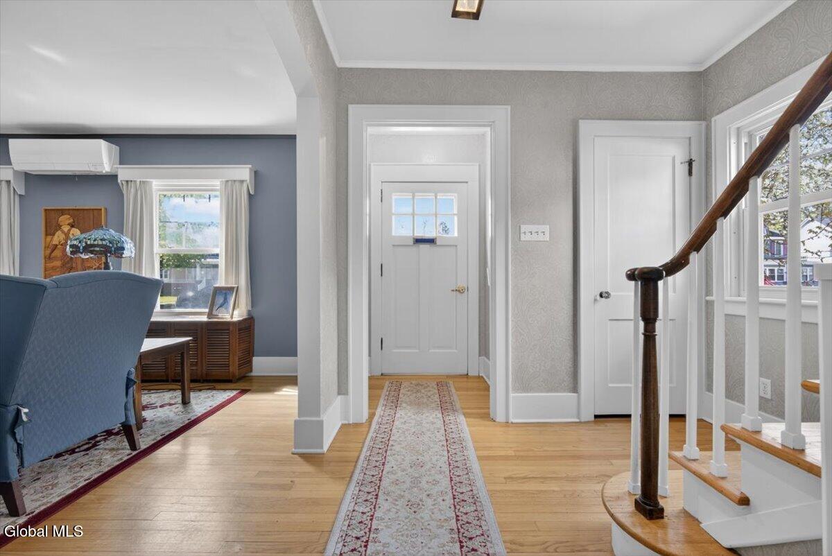33 Washington Road Scotia NY 12302