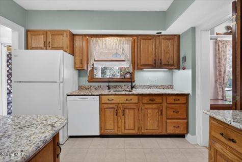 33 Washington Road Scotia NY 12302