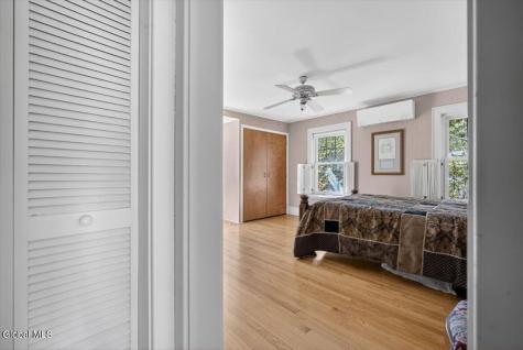 33 Washington Road Scotia NY 12302