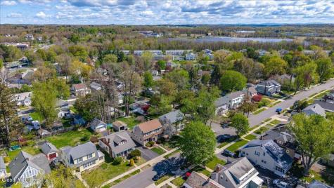 33 Washington Road Scotia NY 12302