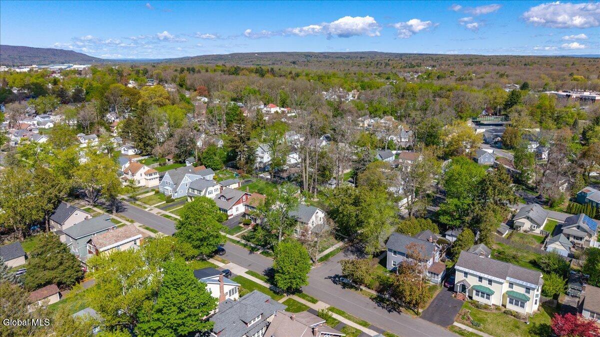 33 Washington Road Scotia NY 12302