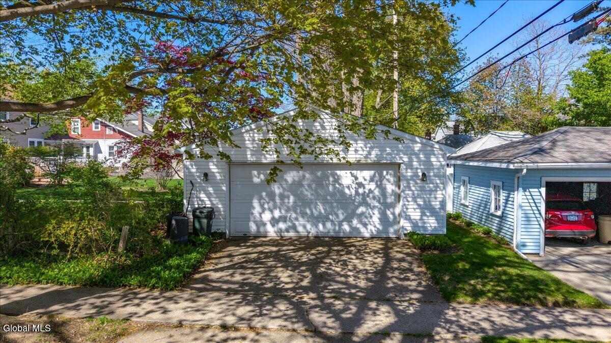 33 Washington Road Scotia NY 12302