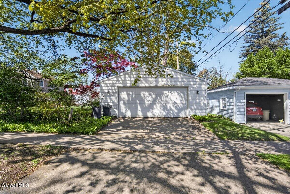 33 Washington Road Scotia NY 12302