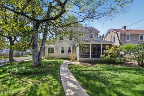 33 Washington Road Scotia NY 12302