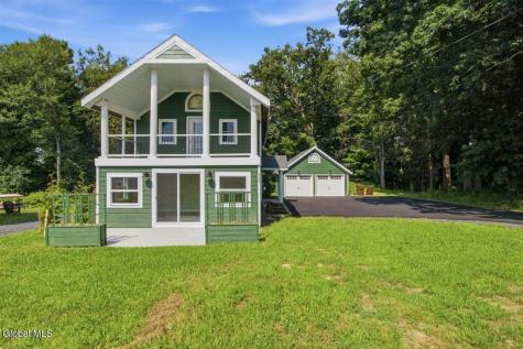 335 Maple Road Slingerlands NY 12159