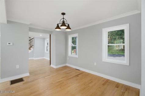 335 Maple Road Slingerlands NY 12159