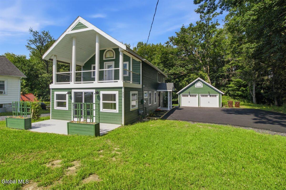 335 Maple Road Slingerlands NY 12159