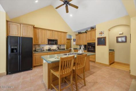 18 Founders Way Queensbury NY 12804