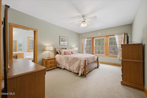 18 Founders Way Queensbury NY 12804