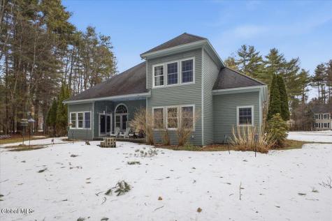 18 Founders Way Queensbury NY 12804