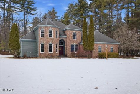 18 Founders Way Queensbury NY 12804