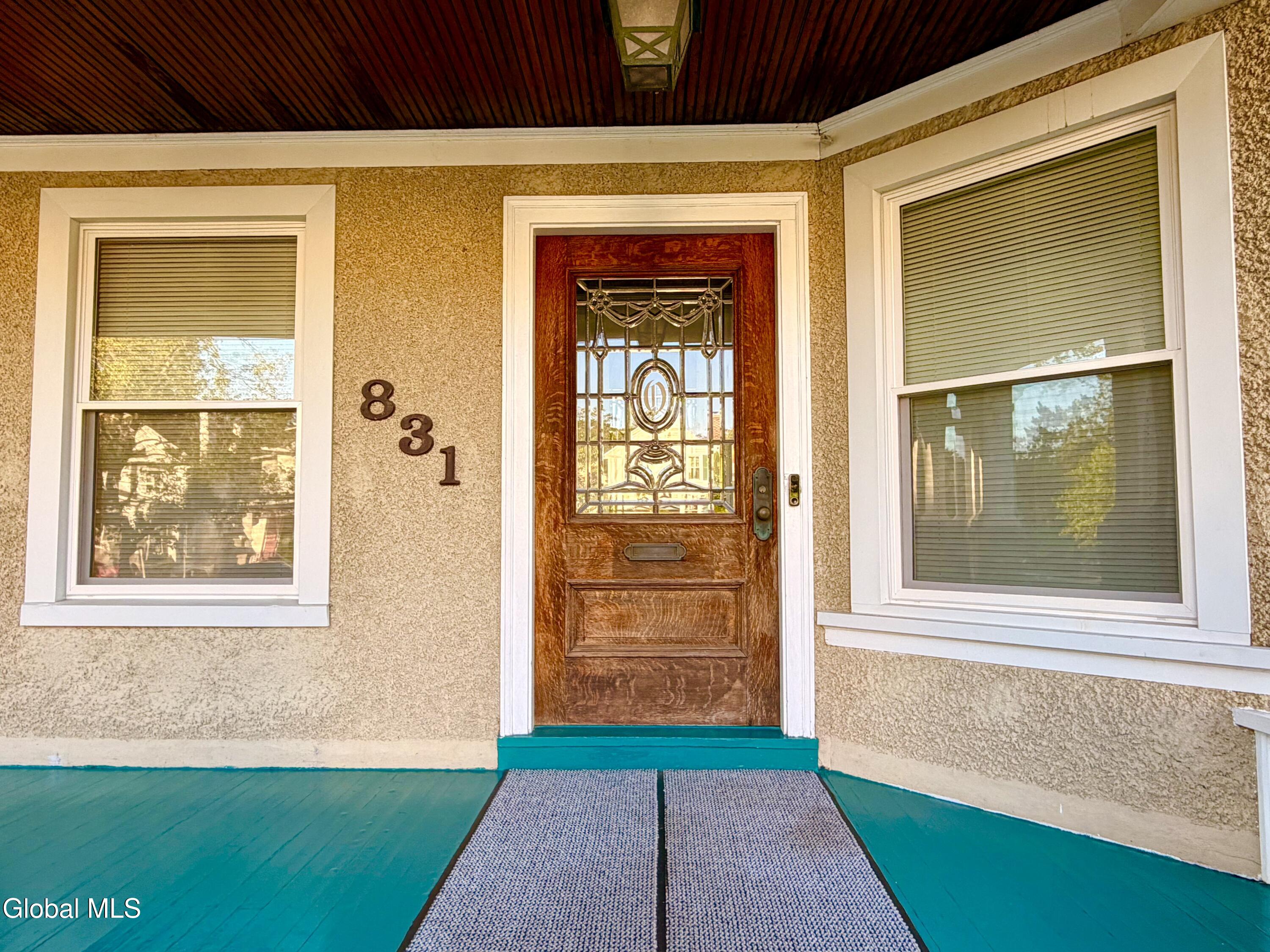 831 Wright Avenue Schenectady NY 12309