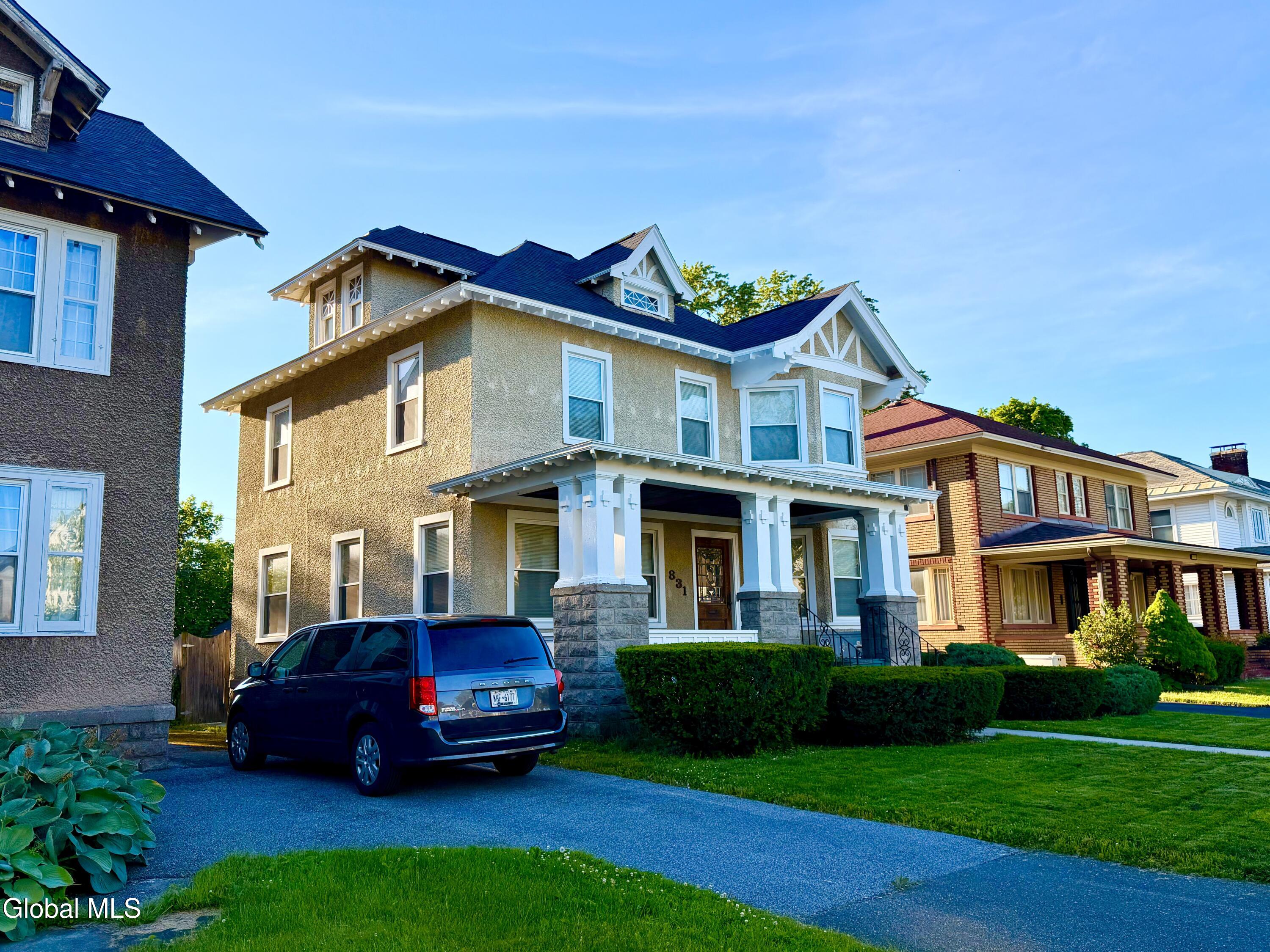 831 Wright Avenue Schenectady NY 12309