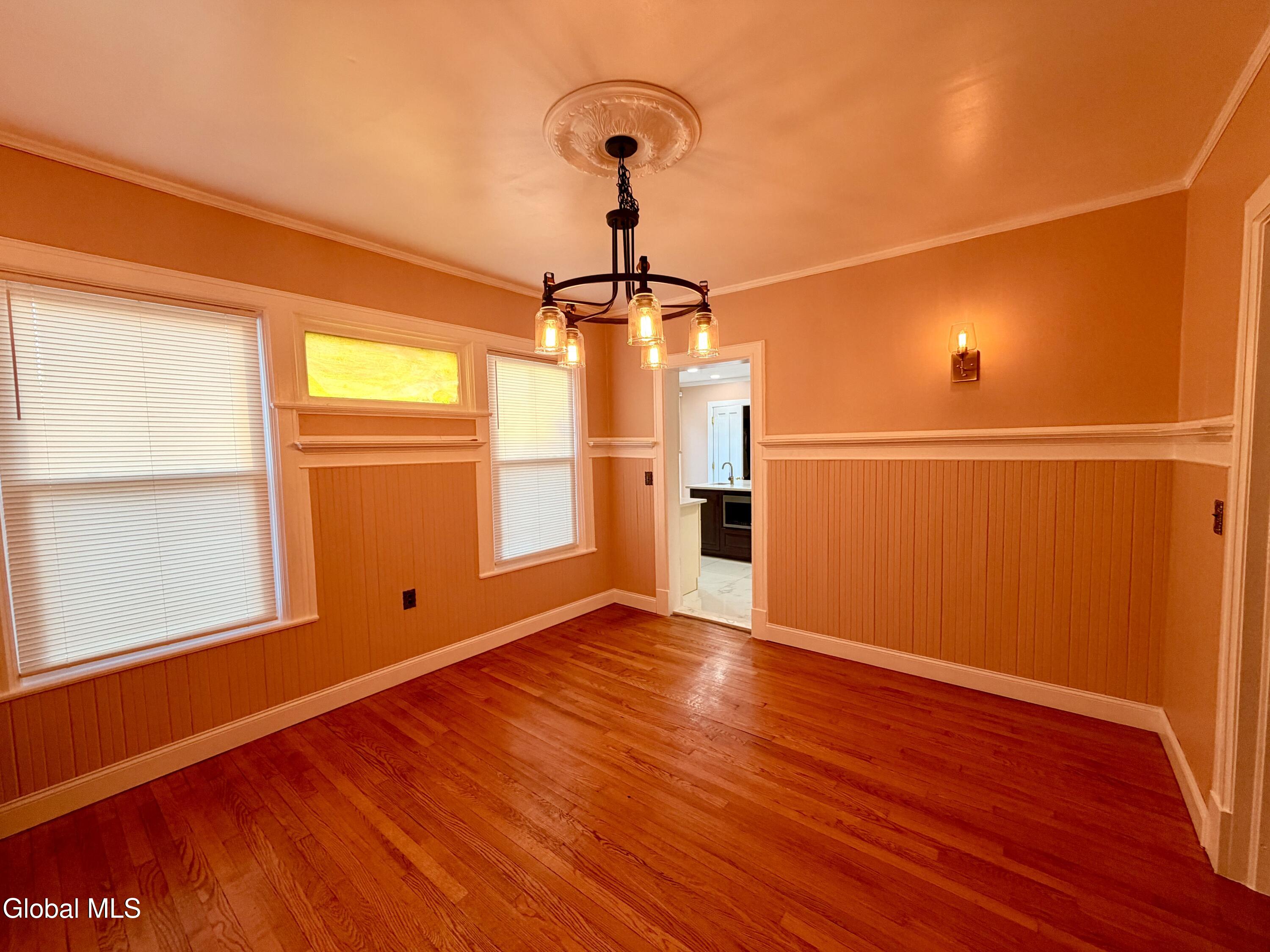 831 Wright Avenue Schenectady NY 12309