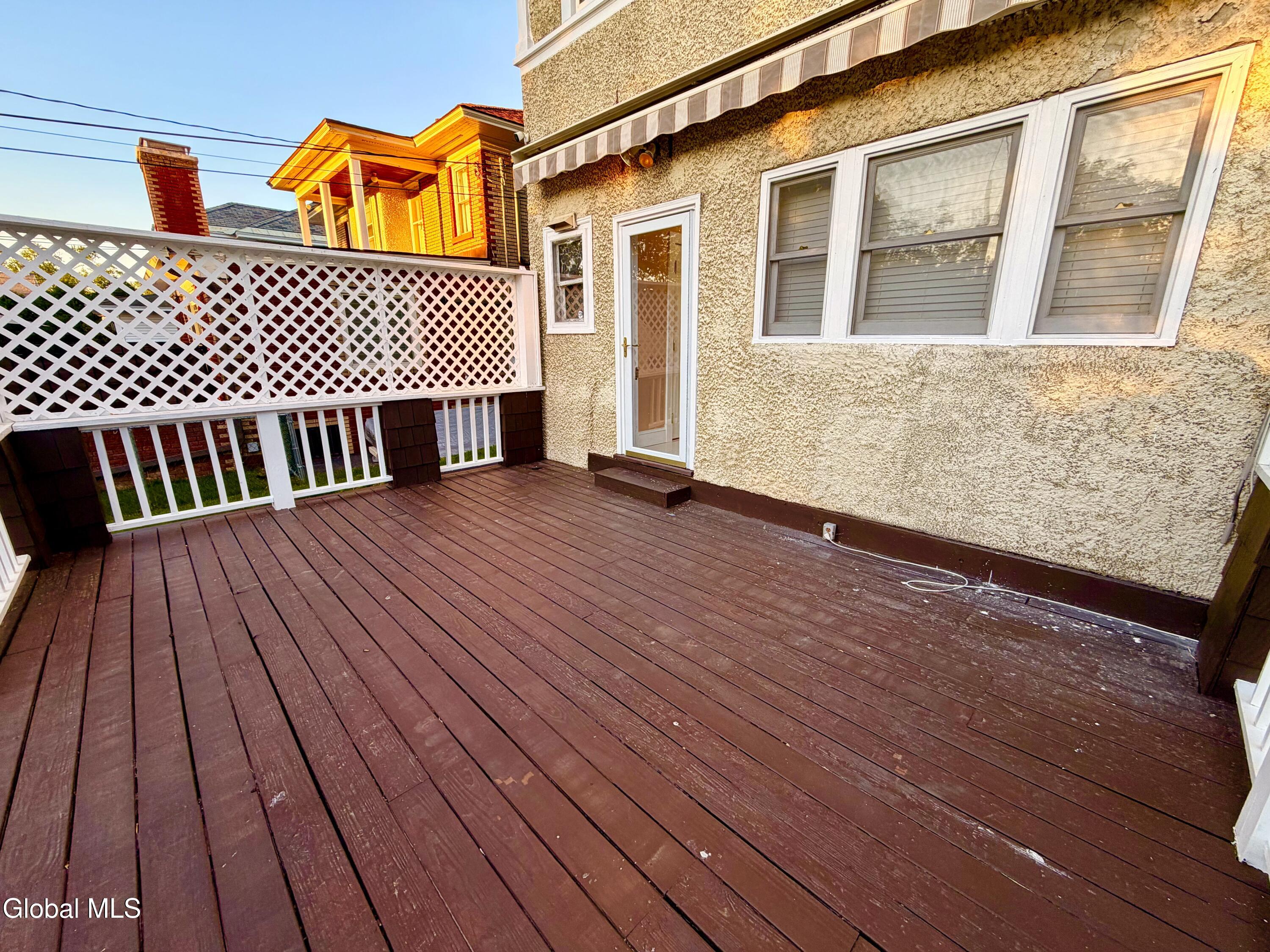 831 Wright Avenue Schenectady NY 12309
