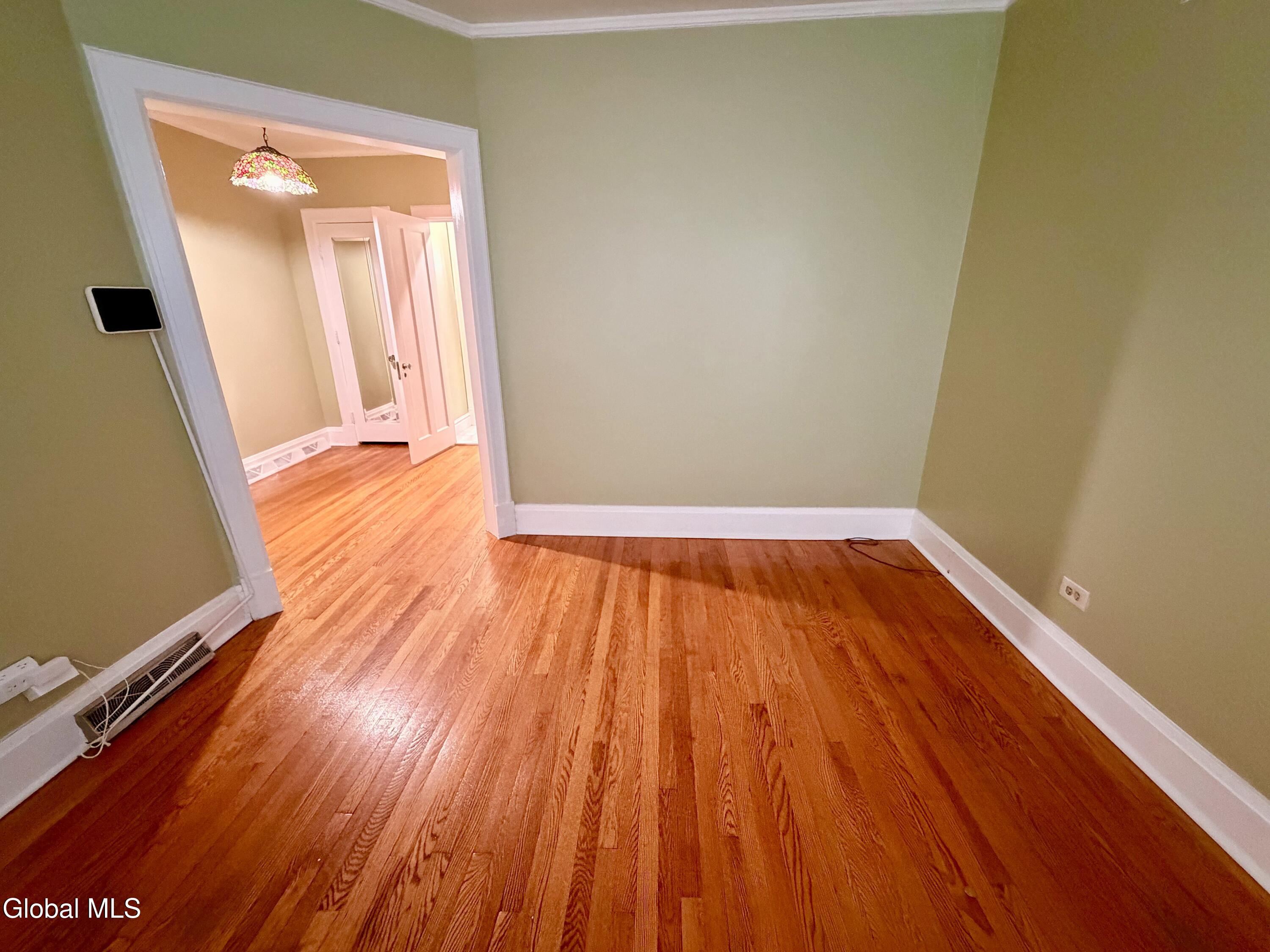 831 Wright Avenue Schenectady NY 12309