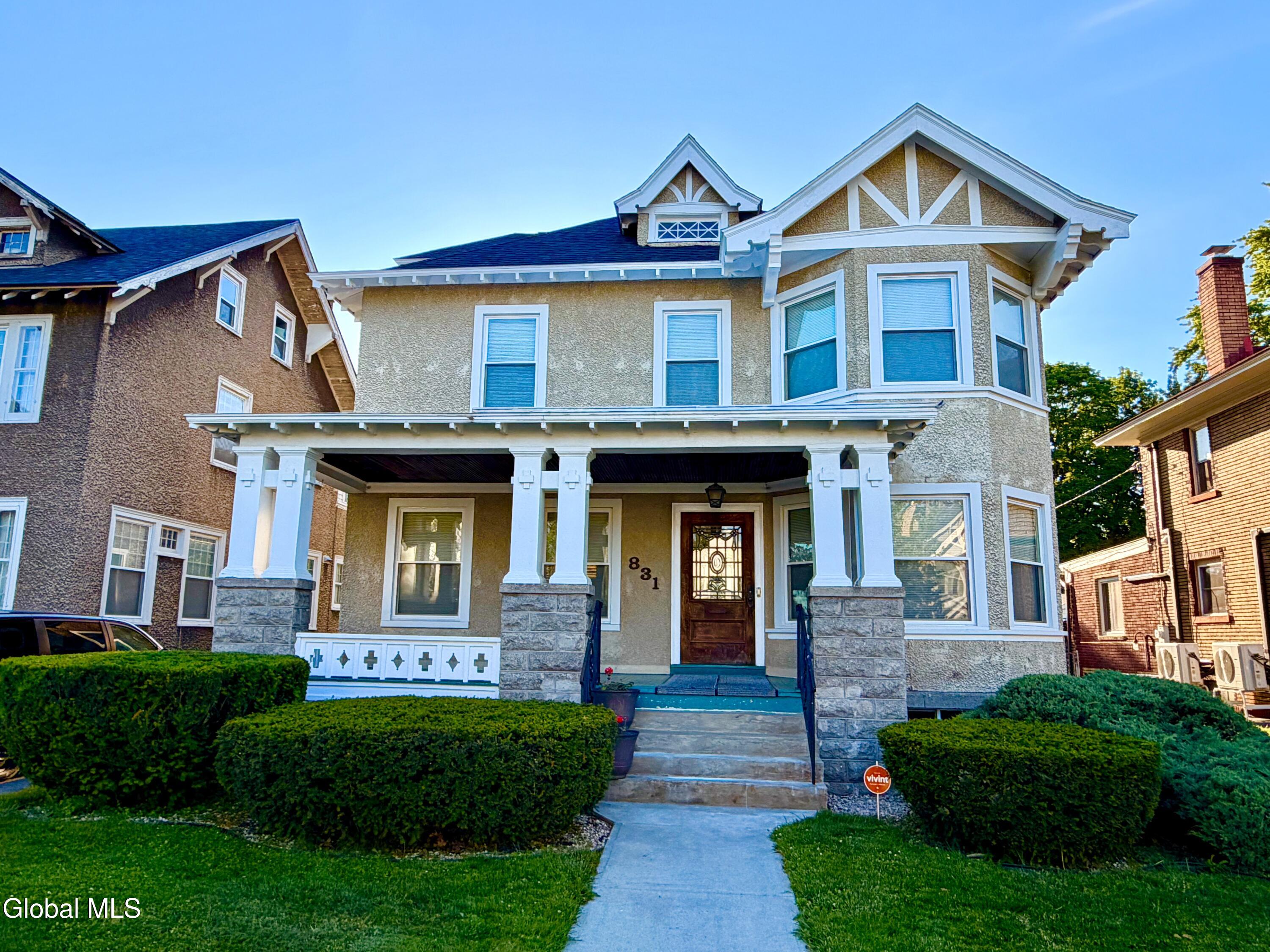 831 Wright Avenue Schenectady NY 12309