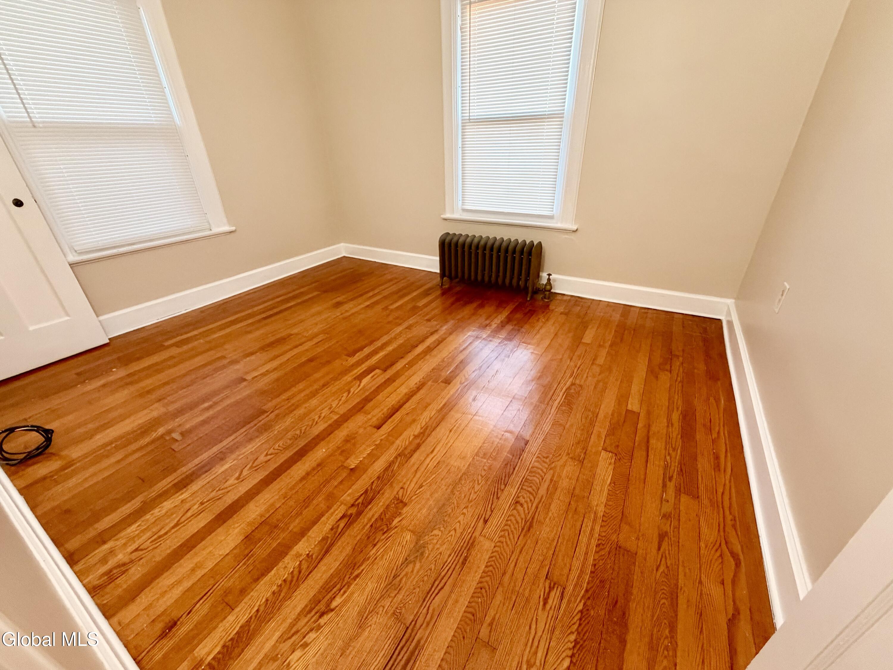 831 Wright Avenue Schenectady NY 12309