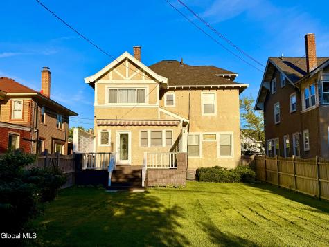 831 Wright Avenue Schenectady NY 12309