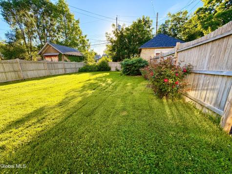 831 Wright Avenue Schenectady NY 12309