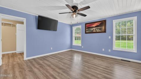 117 Camp Road Gloversville NY 12078