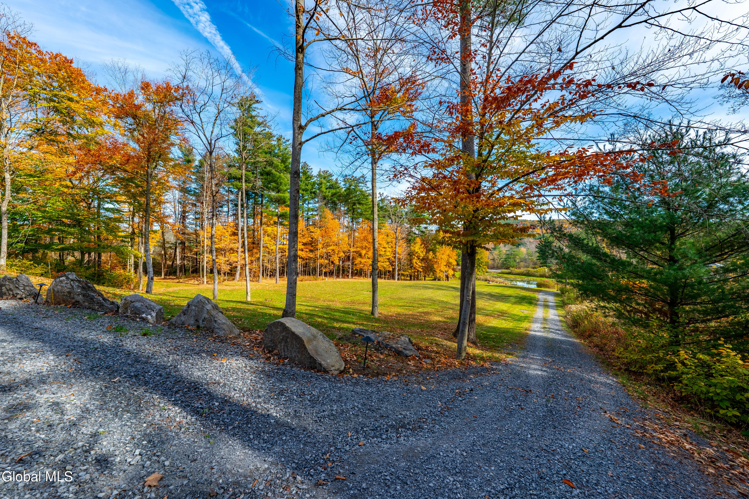 22 Weisenborn Road Feura Bush NY 12067