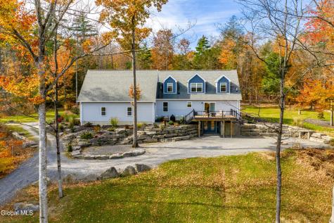 22 Weisenborn Road Feura Bush NY 12067