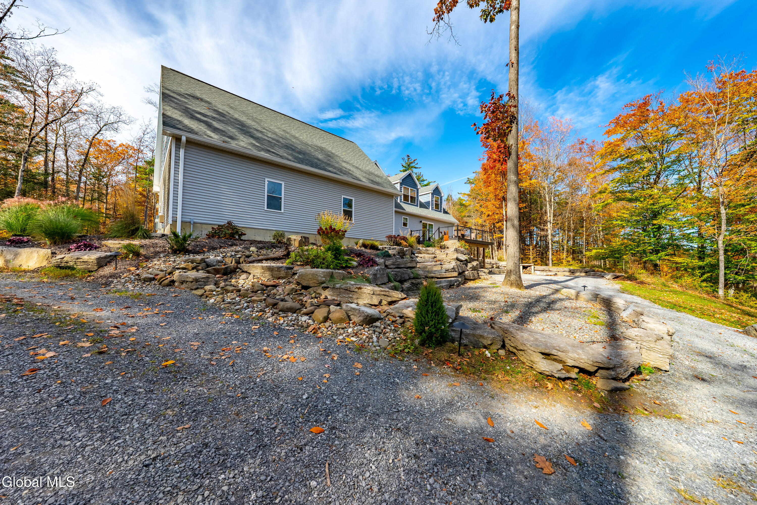22 Weisenborn Road Feura Bush NY 12067