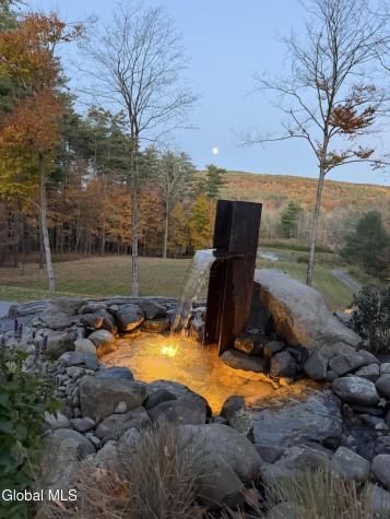 22 Weisenborn Road Feura Bush NY 12067