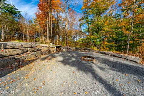 22 Weisenborn Road Feura Bush NY 12067