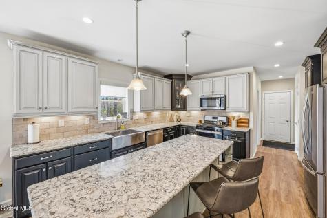 22 Weisenborn Road Feura Bush NY 12067