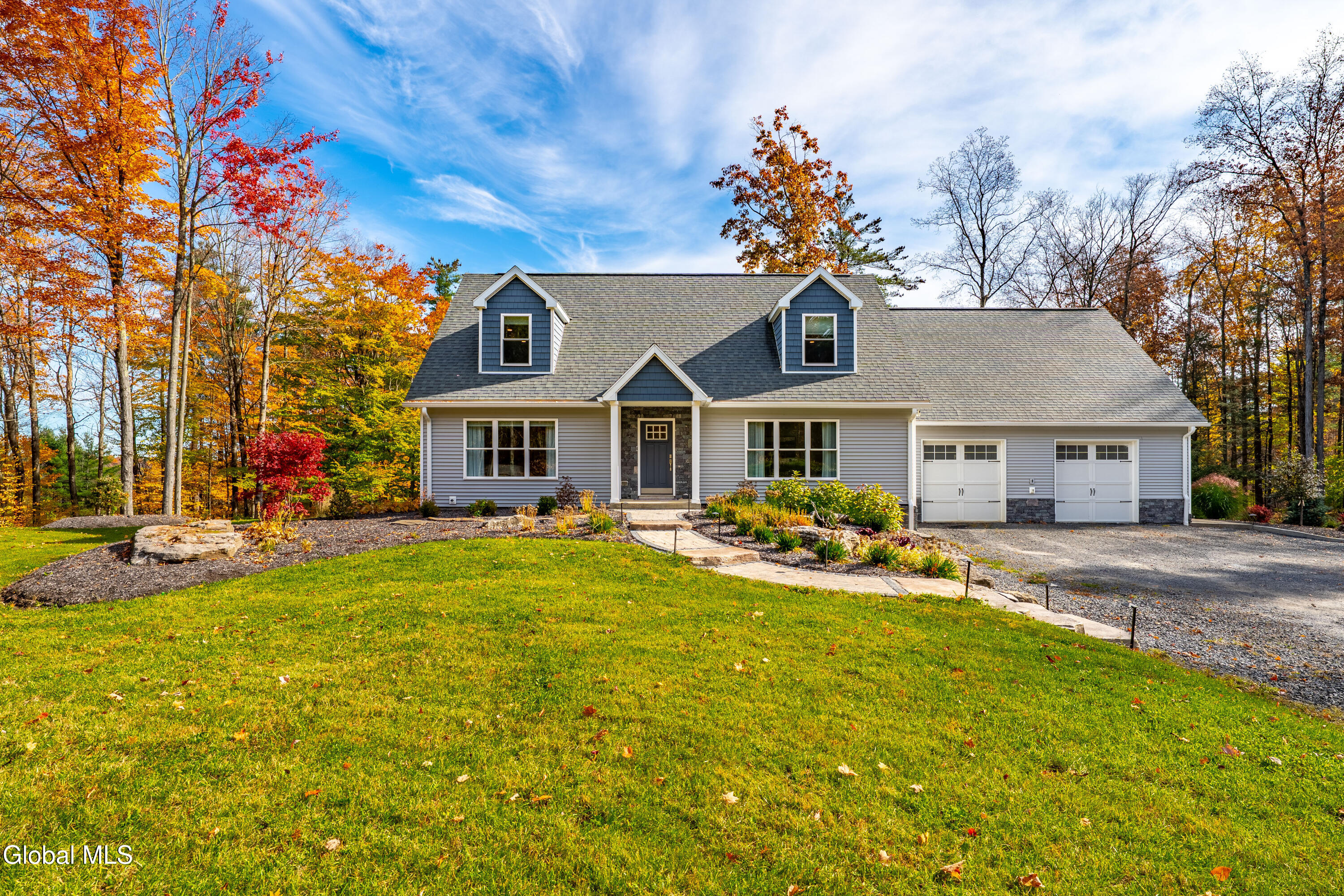 22 Weisenborn Road Feura Bush NY 12067