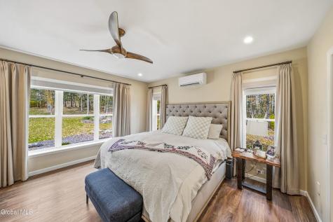22 Weisenborn Road Feura Bush NY 12067