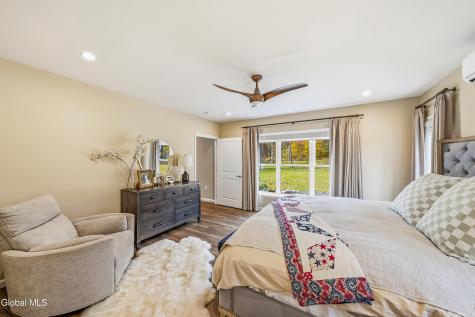 22 Weisenborn Road Feura Bush NY 12067