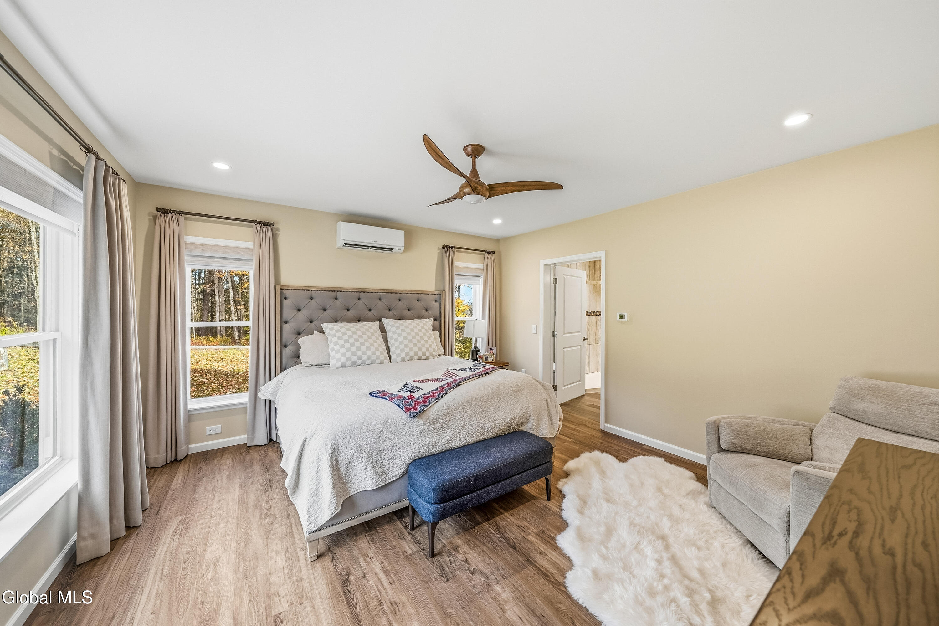 22 Weisenborn Road Feura Bush NY 12067