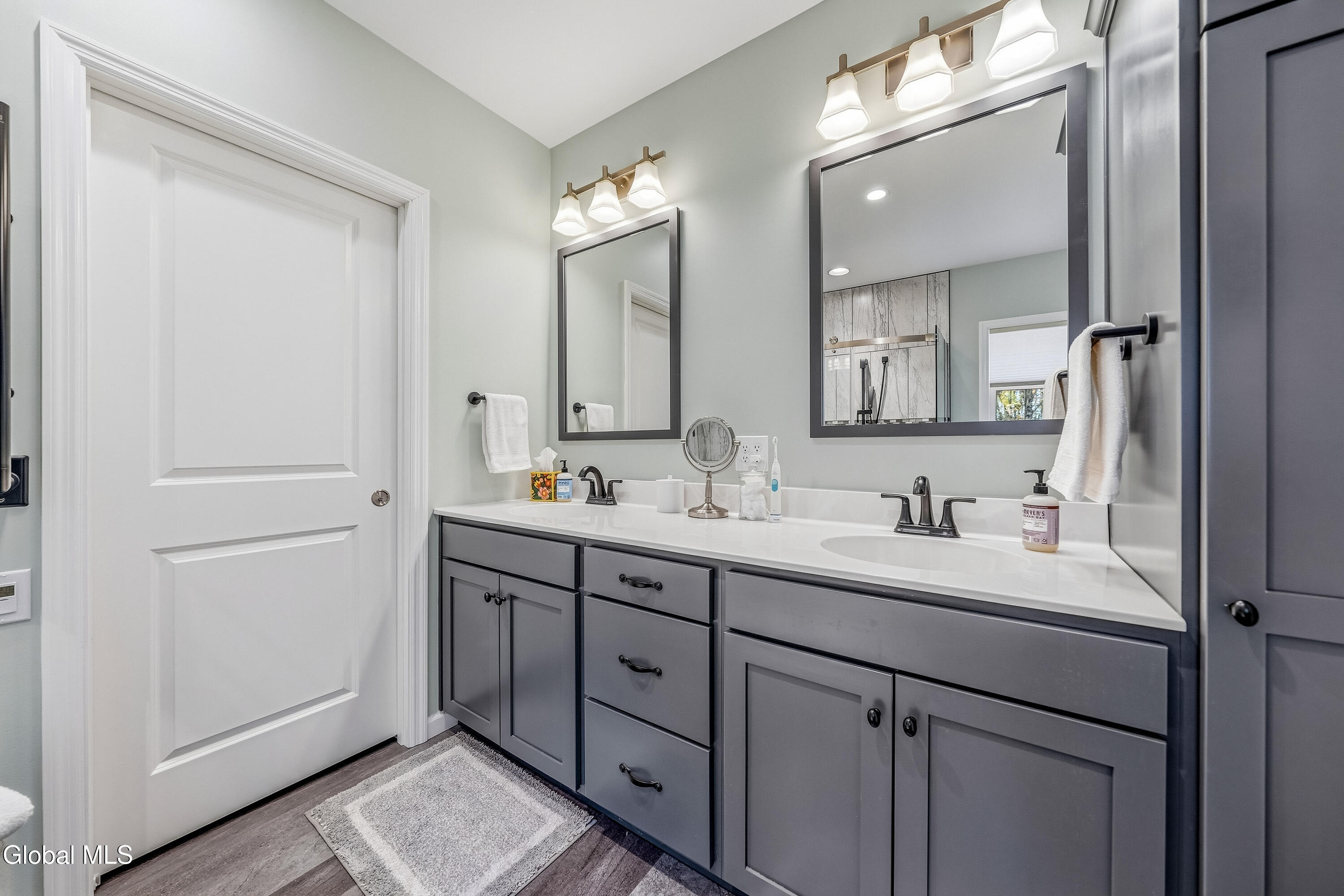 22 Weisenborn Road Feura Bush NY 12067