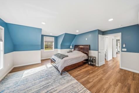 22 Weisenborn Road Feura Bush NY 12067
