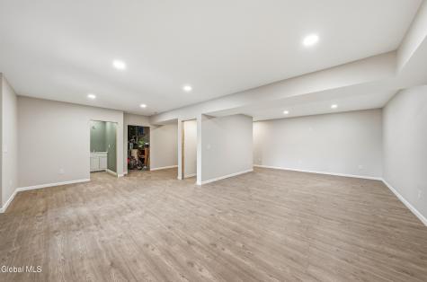 22 Weisenborn Road Feura Bush NY 12067