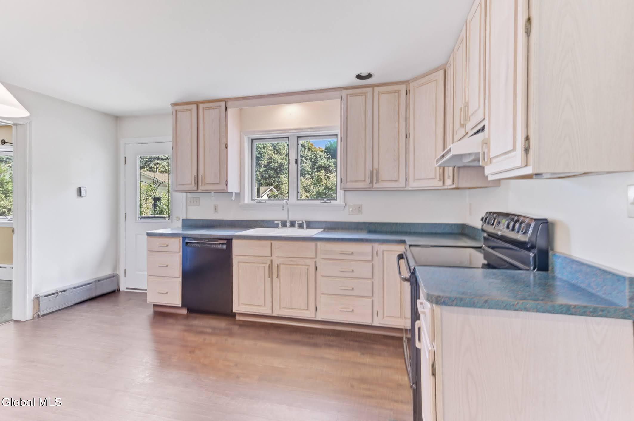 52 Willow Street Guilderland NY 12084
