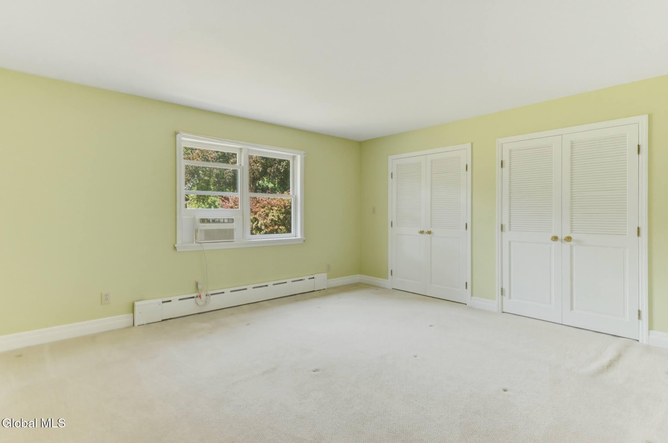 52 Willow Street Guilderland NY 12084