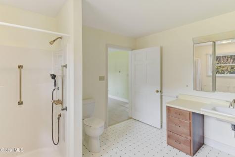 52 Willow Street Guilderland NY 12084