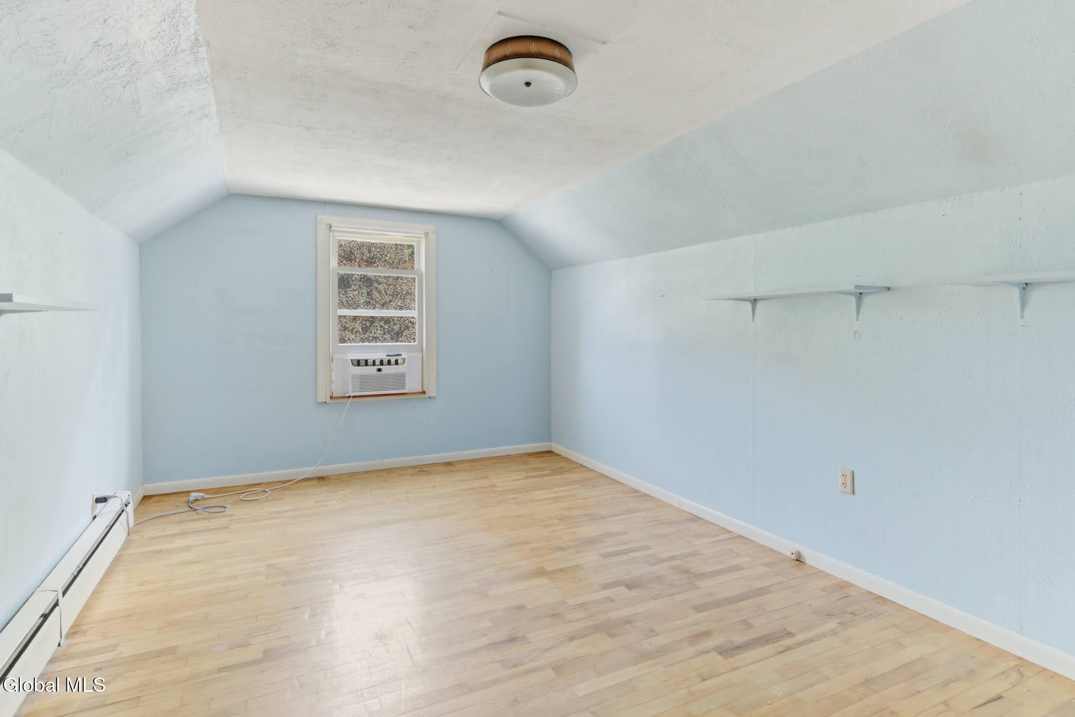52 Willow Street Guilderland NY 12084