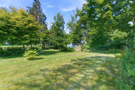 52 Willow Street Guilderland NY 12084