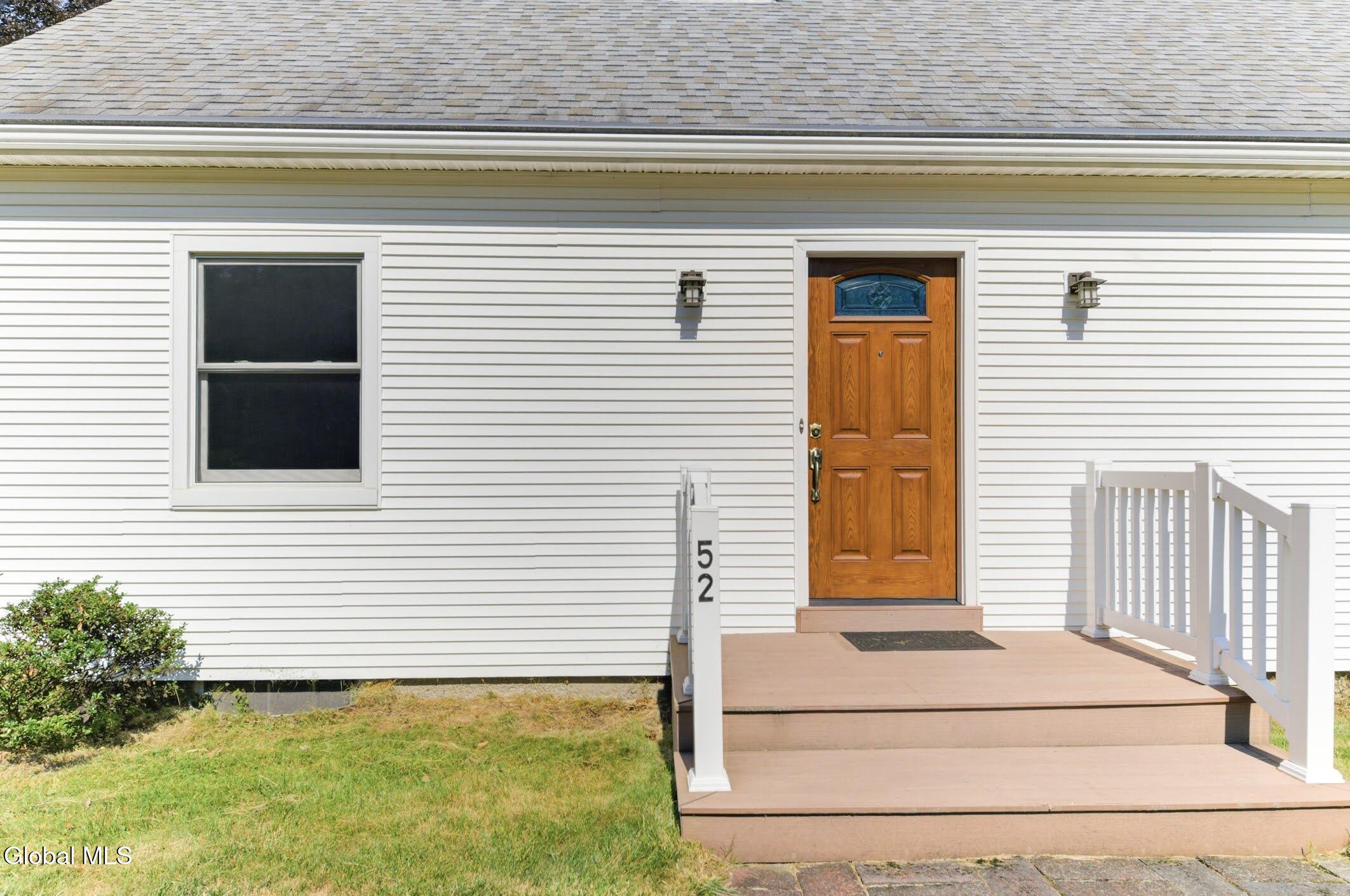 52 Willow Street Guilderland NY 12084