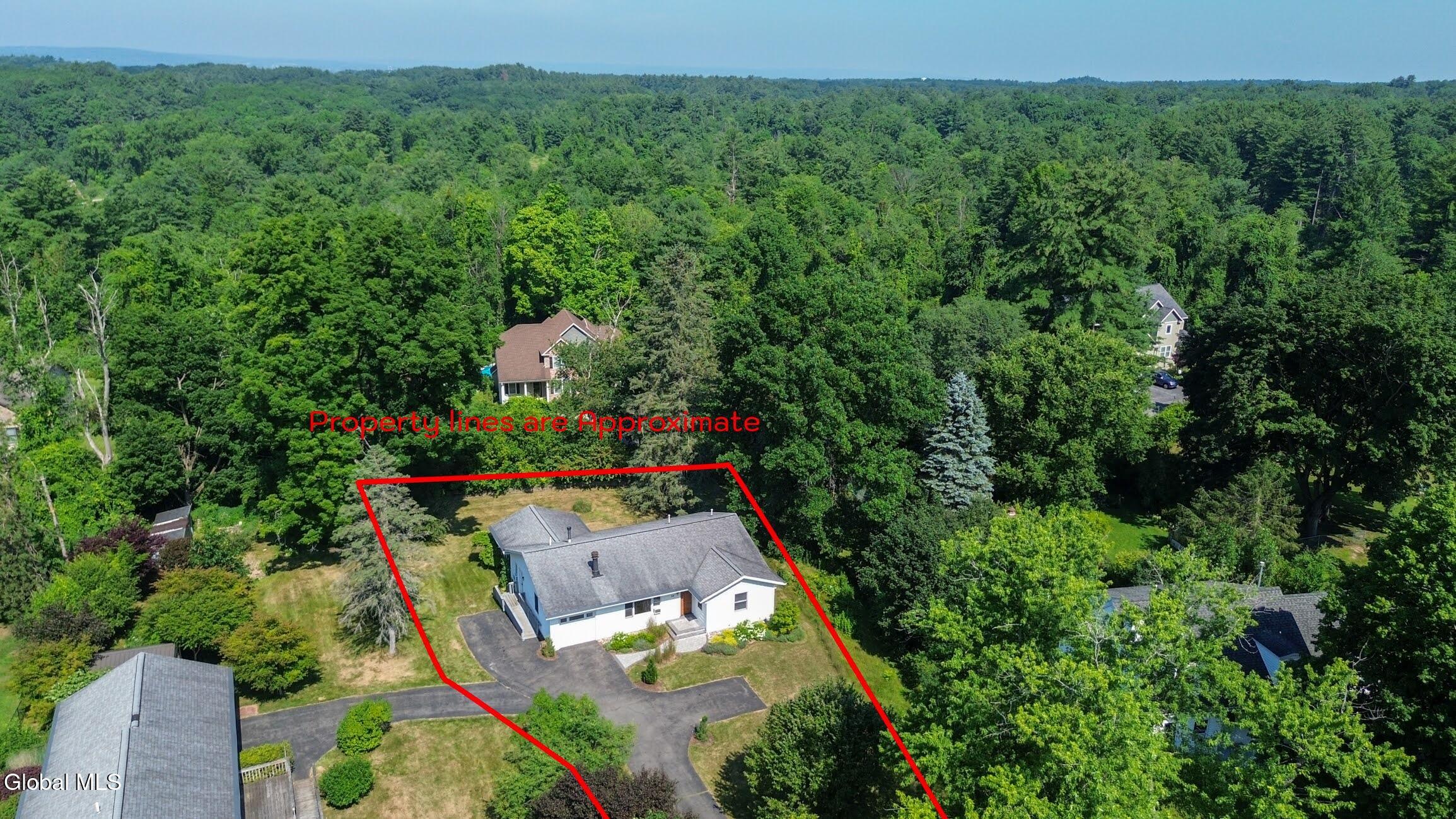 52 Willow Street Guilderland NY 12084